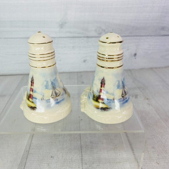 2004 Giftco Trad Applejack LIGHTHOUSE COVE Ceramic Salt & Pepper Shakers NEW - Picture 3 of 15